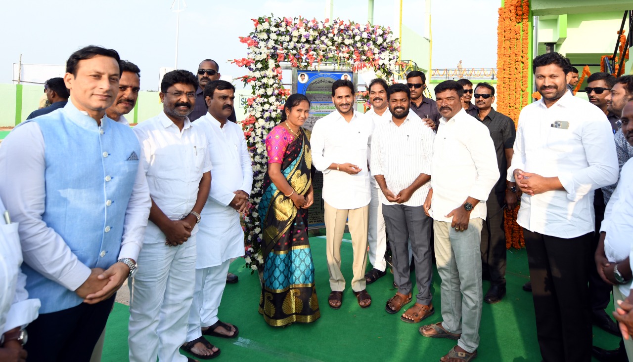 Government school opening in pulivendula by jagan